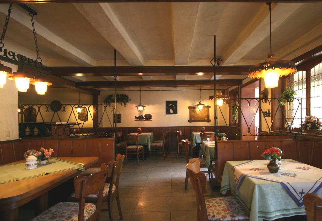Hotel Restaurant Gunsetal Bad Berleburg Exterior photo